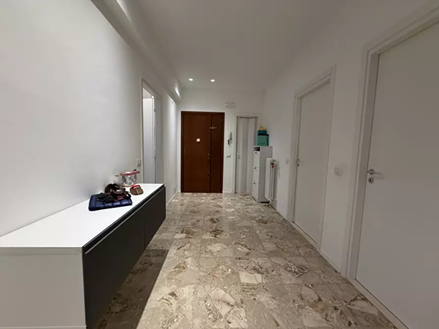 Immagine 3 di Appartamento in vendita  a Senigallia