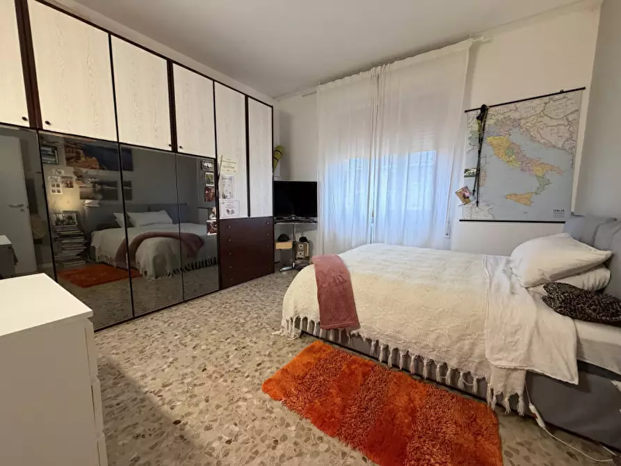 Immagine 8 di Appartamento in vendita  a Senigallia