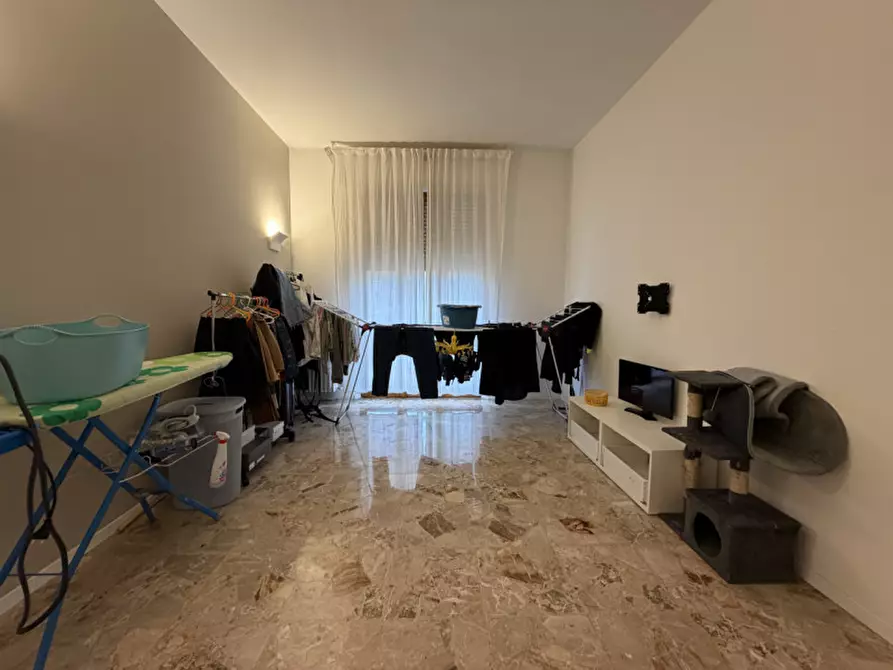 Immagine 9 di Appartamento in vendita  a Senigallia