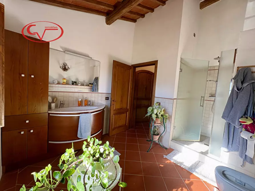 Immagine 35 di Rustico / casale in vendita  in Gangherete a Terranuova Bracciolini