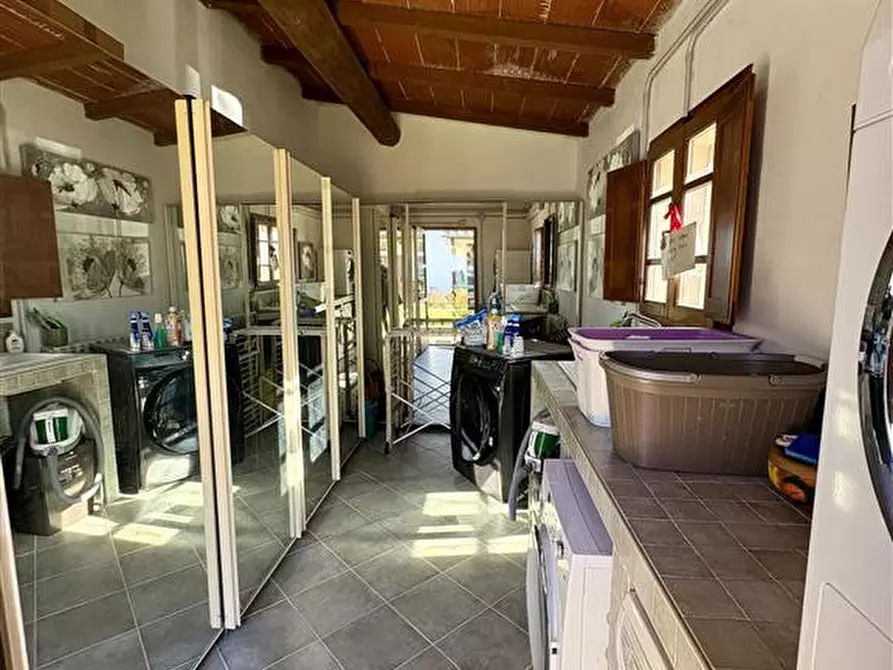 Immagine 47 di Rustico / casale in vendita  in Gangherete a Terranuova Bracciolini