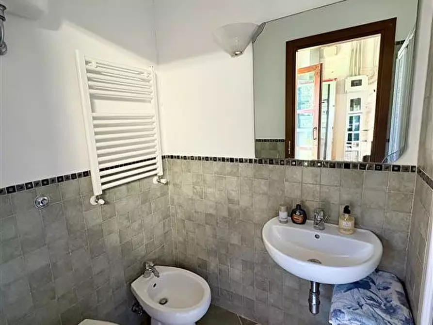 Immagine 48 di Rustico / casale in vendita  in Gangherete a Terranuova Bracciolini