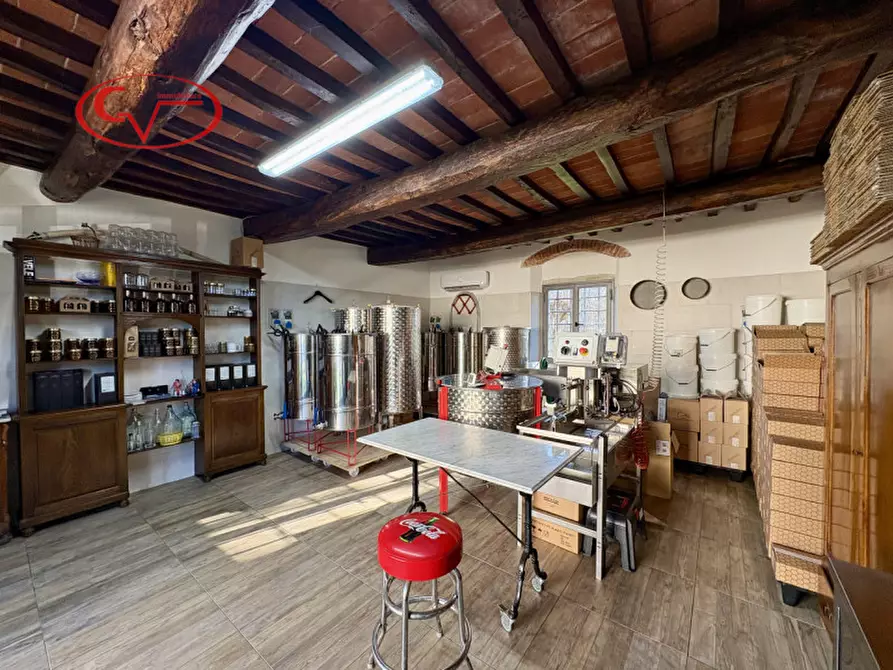 Immagine 52 di Rustico / casale in vendita  in Gangherete a Terranuova Bracciolini