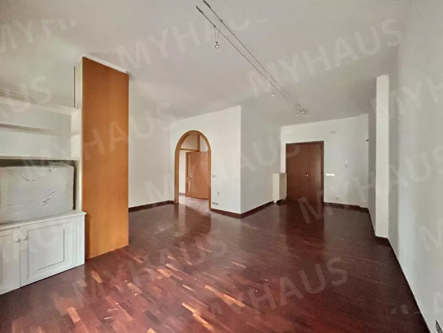 Immagine 16 di Appartamento in vendita  in Viale Cesare Abba, 14 a Cesenatico