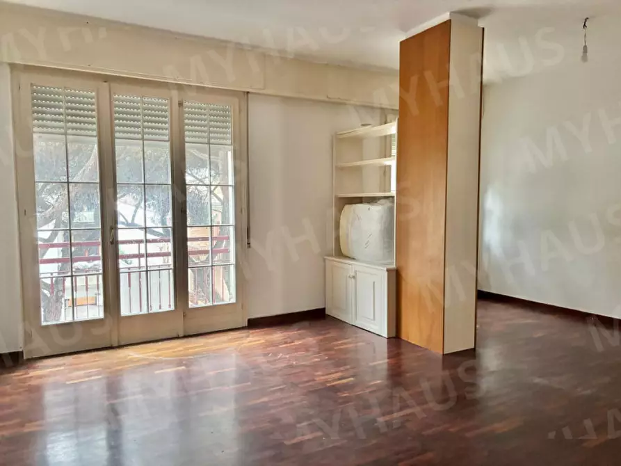 Immagine 13 di Appartamento in vendita  in Viale Cesare Abba, 14 a Cesenatico