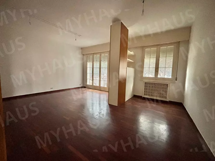 Immagine 19 di Appartamento in vendita  in Viale Cesare Abba, 14 a Cesenatico