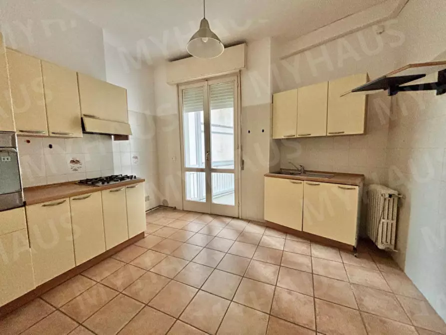 Immagine 22 di Appartamento in vendita  in Viale Cesare Abba, 14 a Cesenatico