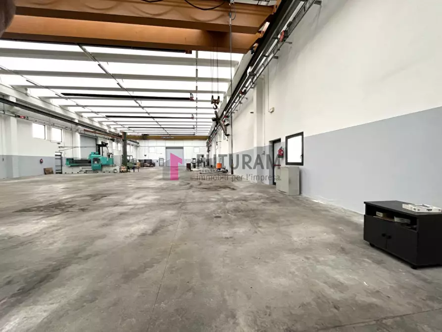 Immagine 7 di Capannone industriale in affitto  in Via James Watt a Piazzola Sul Brenta