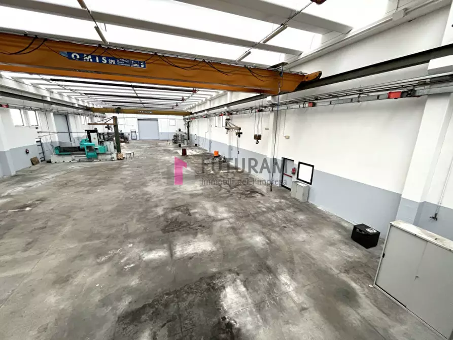 Immagine 8 di Capannone industriale in affitto  in Via James Watt a Piazzola Sul Brenta