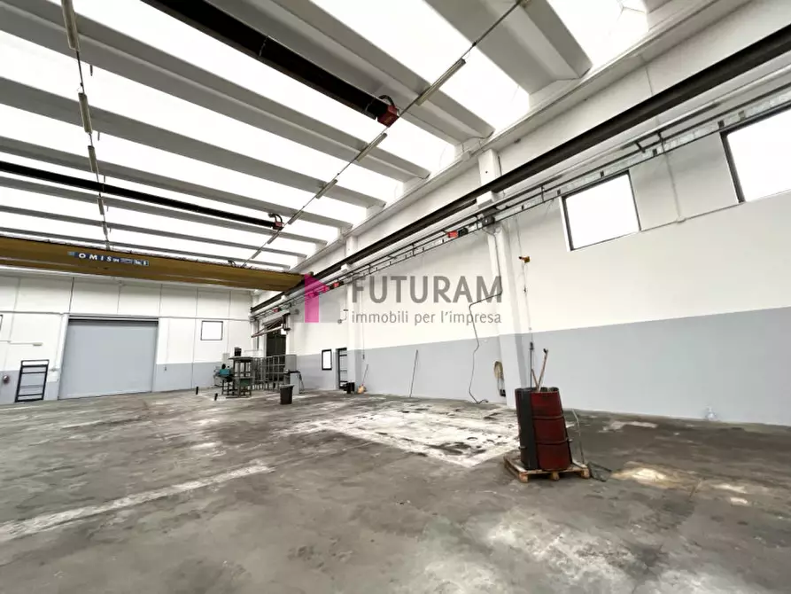 Immagine 15 di Capannone industriale in affitto  in Via James Watt a Piazzola Sul Brenta