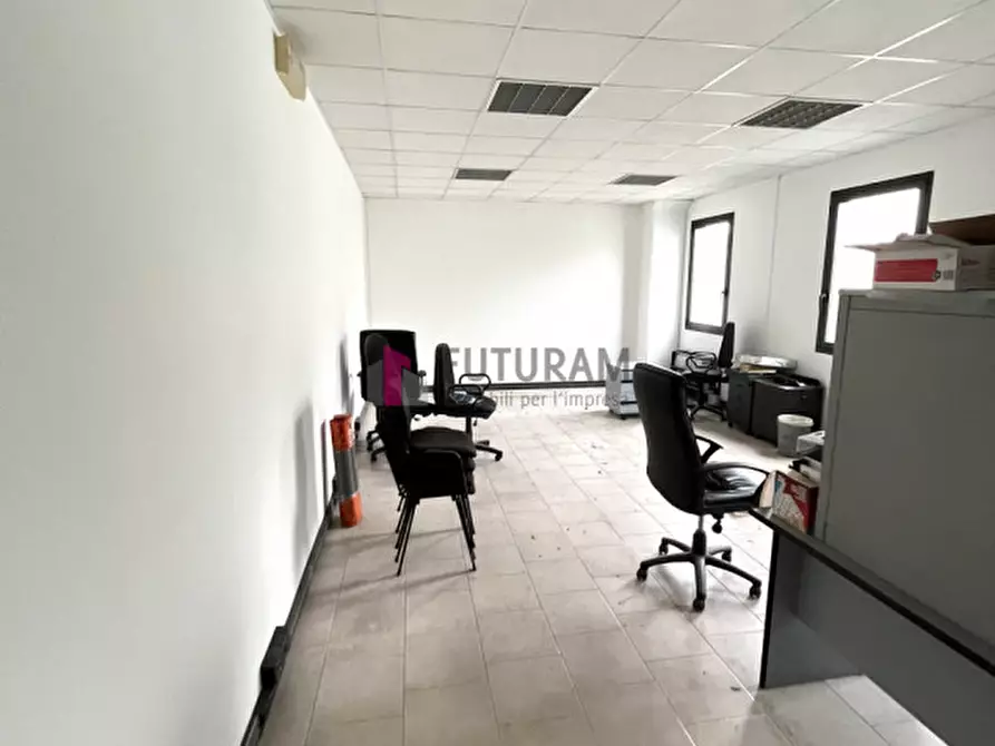 Immagine 18 di Capannone industriale in affitto  in Via James Watt a Piazzola Sul Brenta