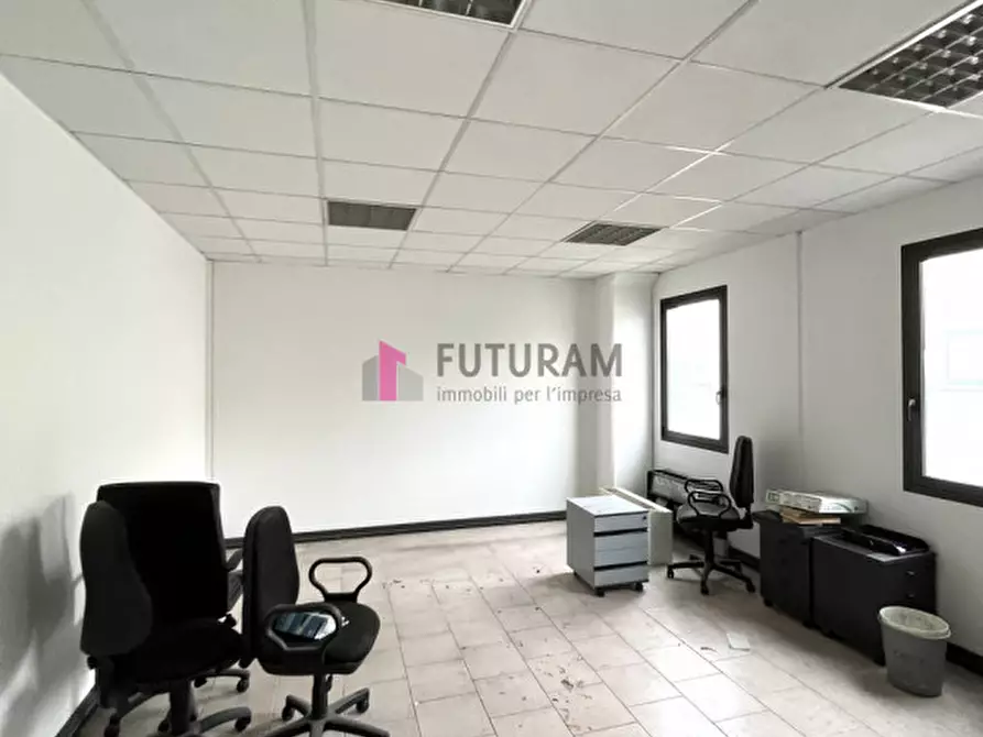 Immagine 19 di Capannone industriale in affitto  in Via James Watt a Piazzola Sul Brenta