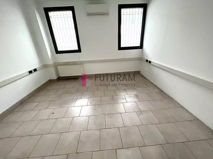 Immagine 20 di Capannone industriale in affitto  in Via James Watt a Piazzola Sul Brenta