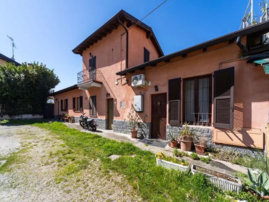 Immagine 1 di Appartamento in affitto  in Via Luciano Manara a Monza