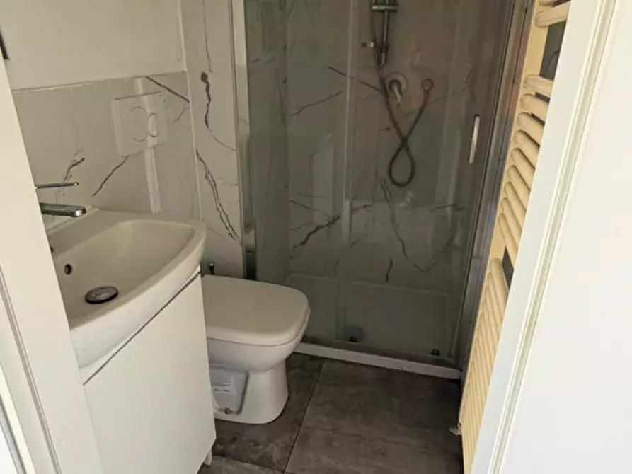 Immagine 5 di Appartamento in affitto  in Via Luciano Manara a Monza