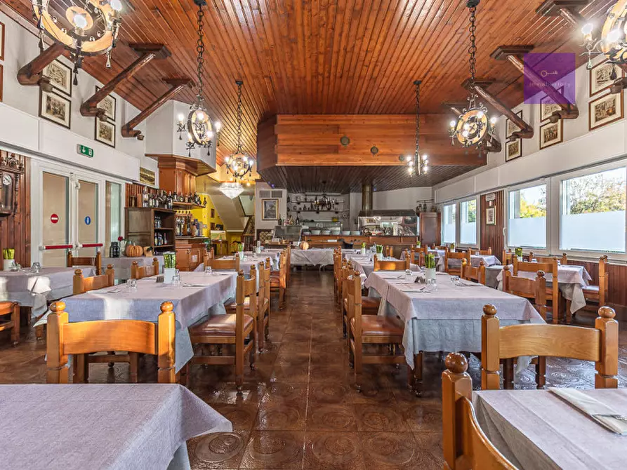 Immagine 5 di Hotel in vendita  a Torreglia