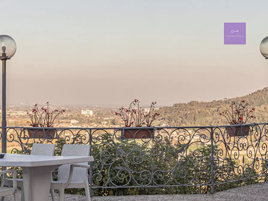 Immagine 13 di Hotel in vendita  a Torreglia