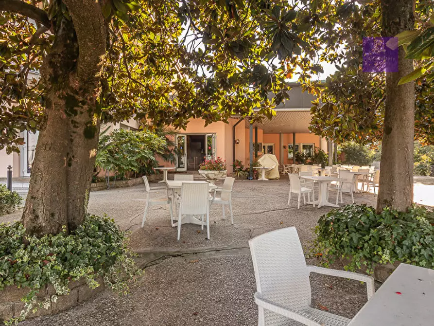 Immagine 19 di Hotel in vendita  a Torreglia
