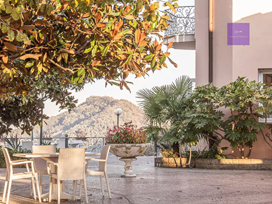 Immagine 26 di Hotel in vendita  a Torreglia