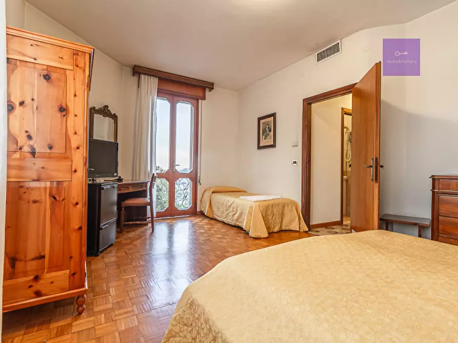 Immagine 41 di Hotel in vendita  a Torreglia
