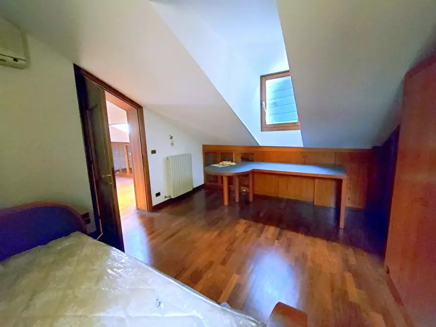 Immagine 19 di Appartamento in vendita  in Via Beato Pellegrino a Padova