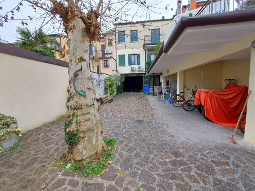 Immagine 31 di Appartamento in vendita  in Via Beato Pellegrino a Padova