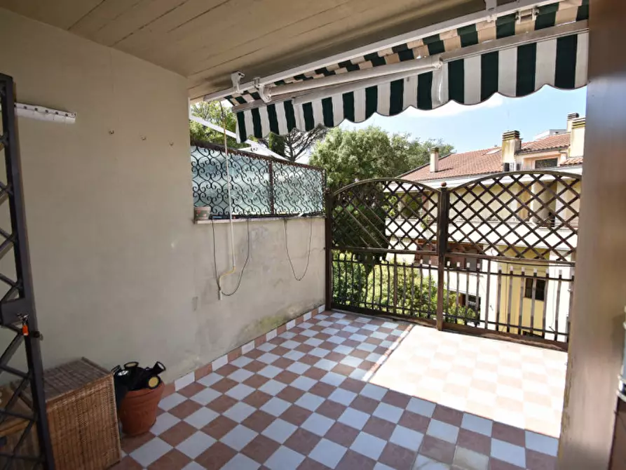 Immagine 3 di Attico in vendita  in Via Giulia Molino Colombini a Roma