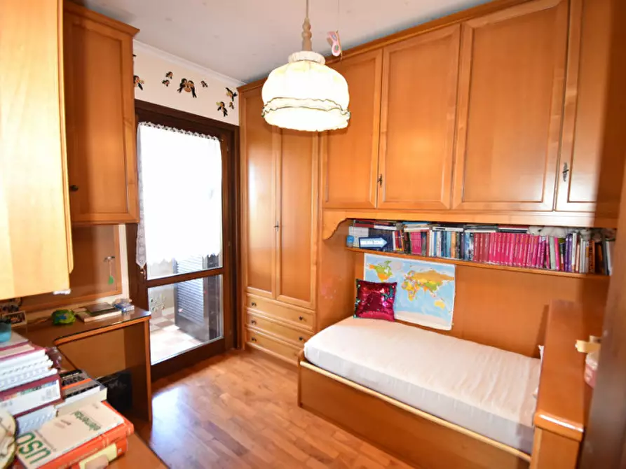 Immagine 12 di Attico in vendita  in Via Giulia Molino Colombini a Roma