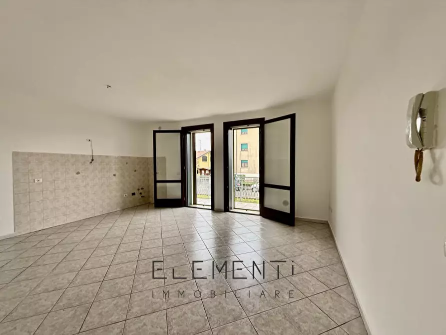 Immagine 5 di Appartamento in vendita  in Via Vittorio Bertazzoni a Sorgà