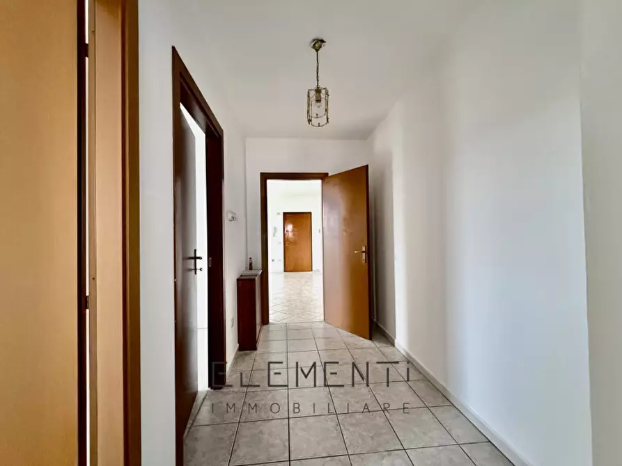 Immagine 15 di Appartamento in vendita  in Via Vittorio Bertazzoni a Sorgà