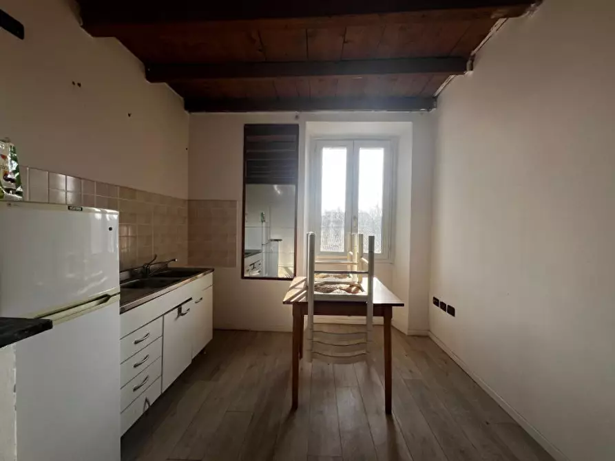Immagine 11 di Appartamento in vendita  in Via Broli a Rezzato