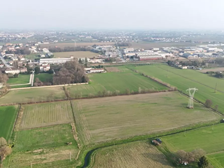 Immagine 6 di Terreno in vendita  in Via Ponte della Cagna a Padova
