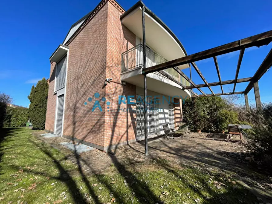 Immagine 5 di Villa in vendita  a Caldogno