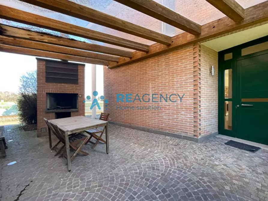 Immagine 8 di Villa in vendita  a Caldogno