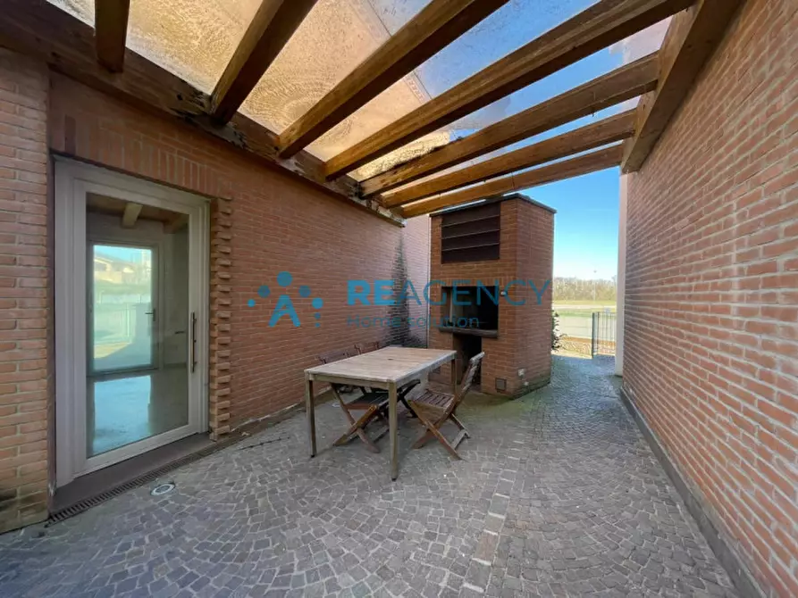 Immagine 9 di Villa in vendita  a Caldogno