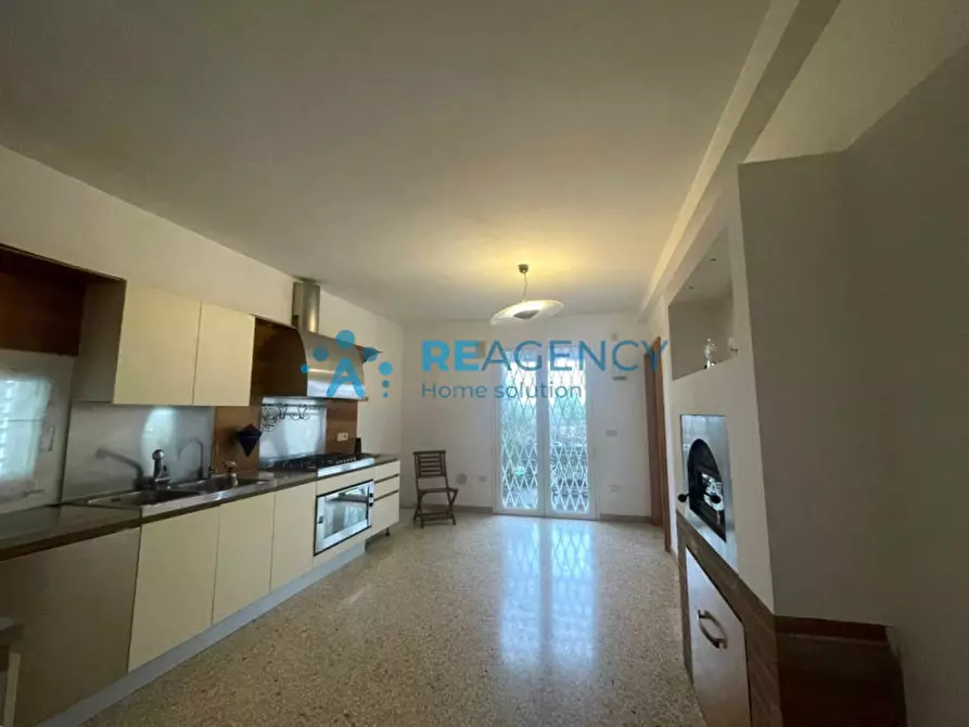 Immagine 16 di Villa in vendita  a Caldogno