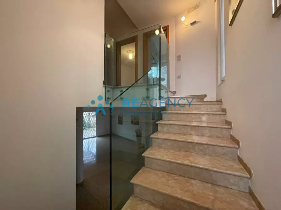 Immagine 19 di Villa in vendita  a Caldogno