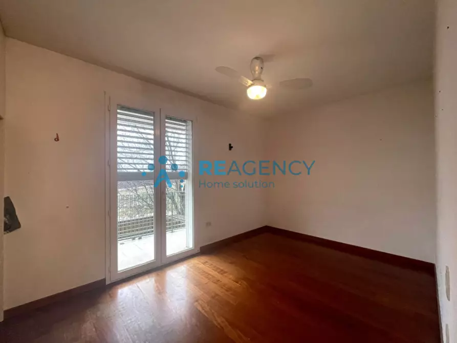 Immagine 25 di Villa in vendita  a Caldogno