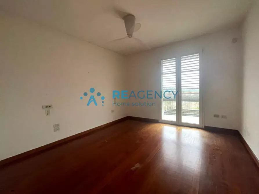 Immagine 31 di Villa in vendita  a Caldogno