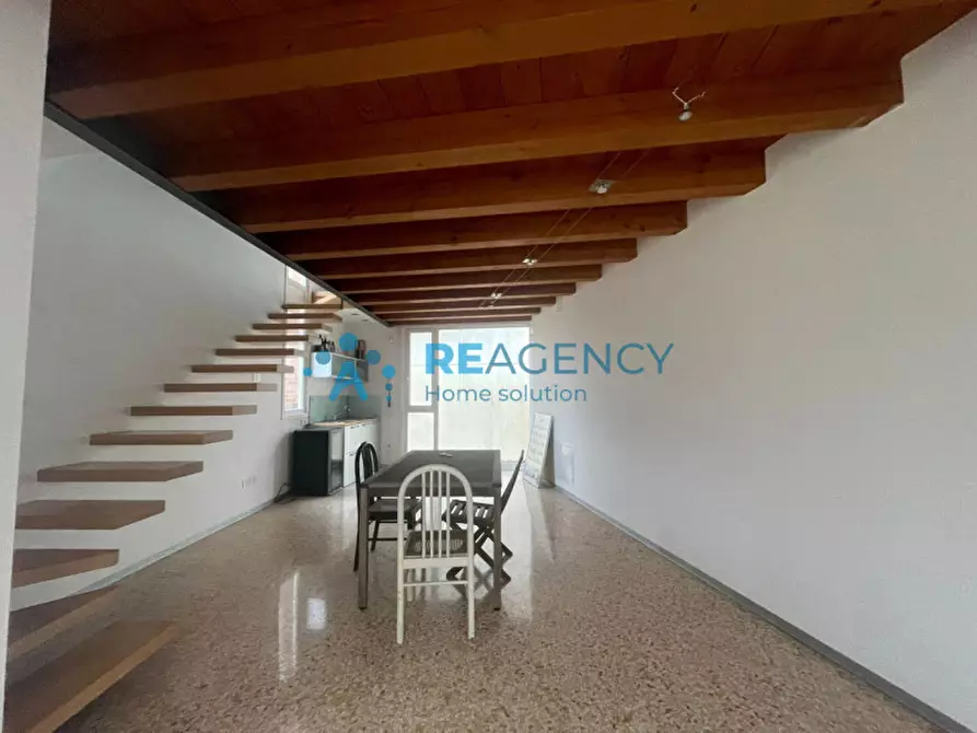 Immagine 33 di Villa in vendita  a Caldogno