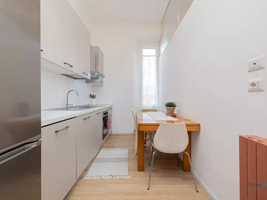 Immagine 5 di Appartamento in affitto  in Via Benaco, 17 a Milano