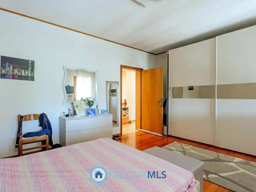 Immagine 22 di Rustico / casale in vendita  in Via Sassoni a Cinto Euganeo