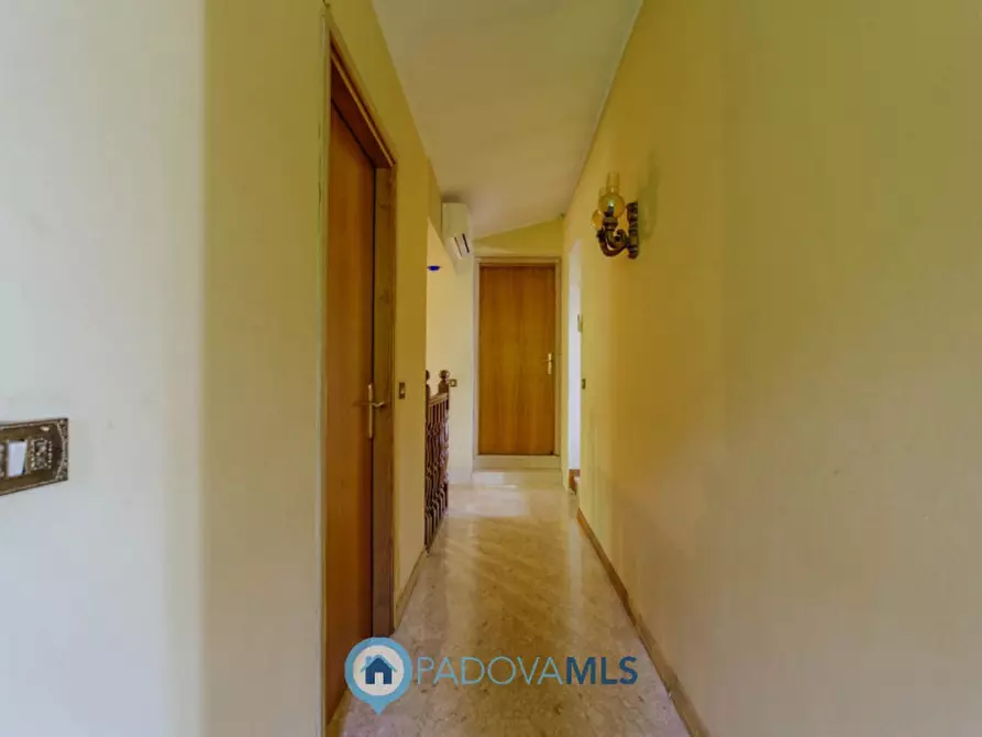 Immagine 41 di Rustico / casale in vendita  in Via Sassoni a Cinto Euganeo