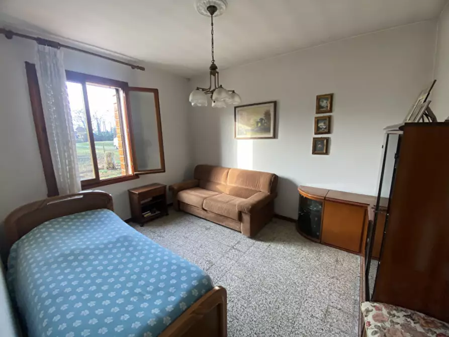 Immagine 6 di Casa indipendente in vendita  in via Xi febbraio a Legnaro