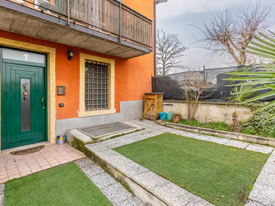 Immagine 1 di Appartamento in vendita  in Via Ex Internati a Pescantina