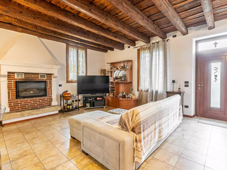 Immagine 5 di Appartamento in vendita  in Via Ex Internati a Pescantina