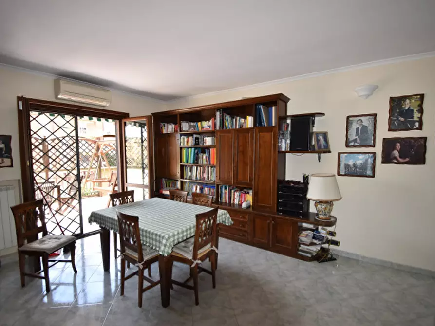 Immagine 5 di Attico in vendita  in Via Giulia Molino Colombini a Roma