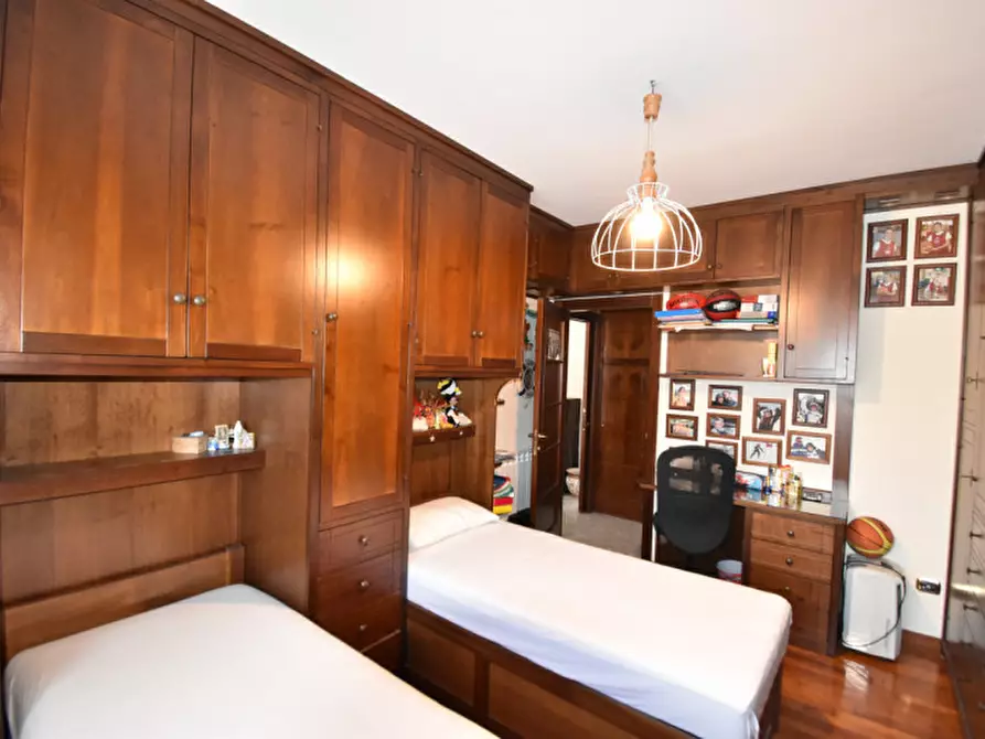 Immagine 10 di Attico in vendita  in Via Giulia Molino Colombini a Roma