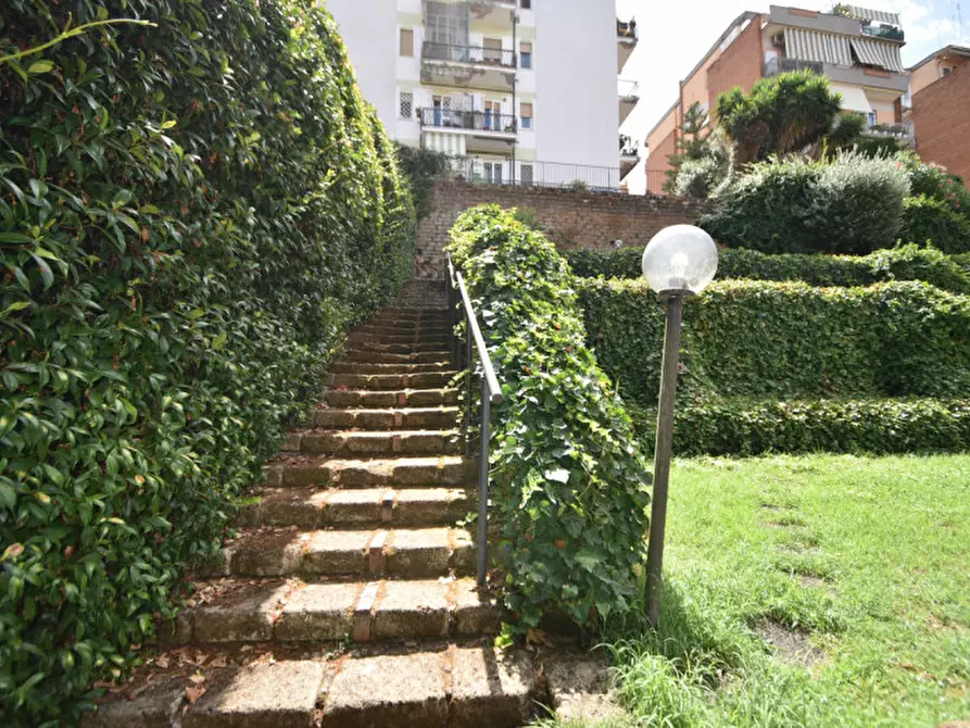 Immagine 15 di Attico in vendita  in Via Giulia Molino Colombini a Roma