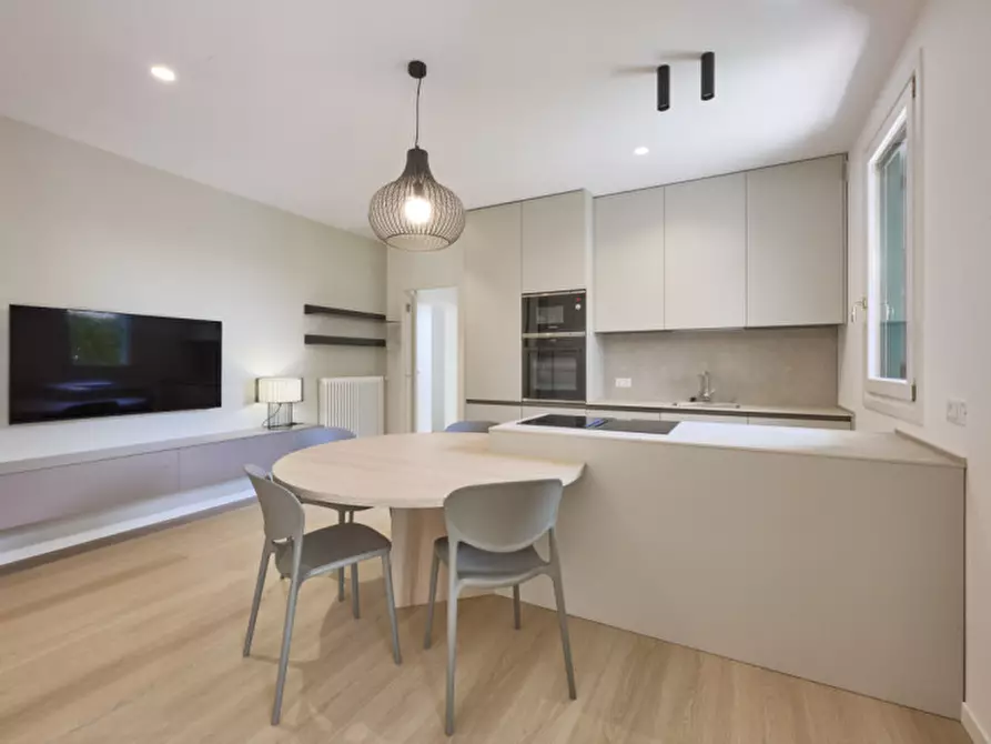 Immagine 5 di Appartamento in vendita  a Jesolo